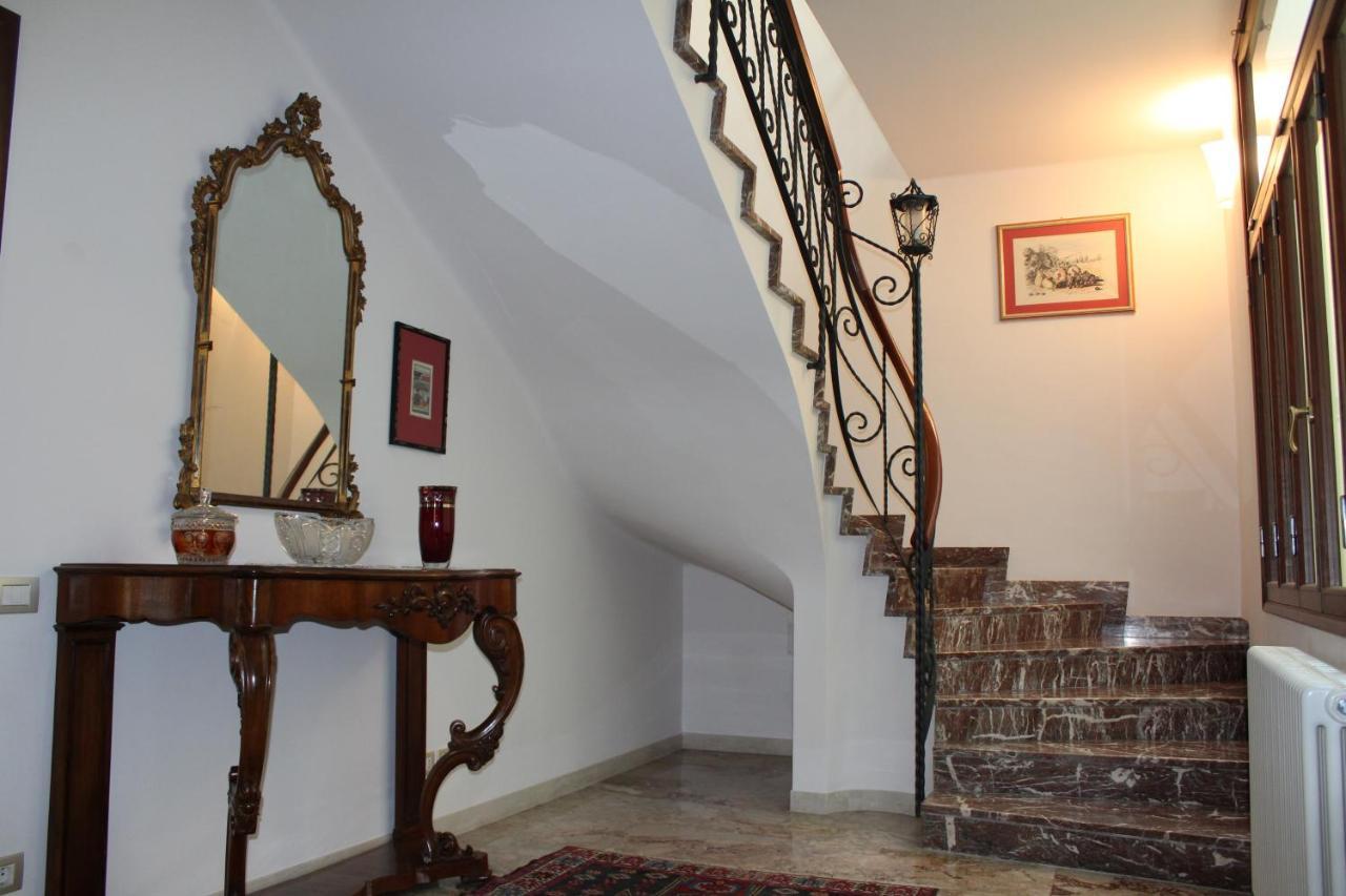 Tres Chic Bed and Breakfast Civitanova Marche Buitenkant foto