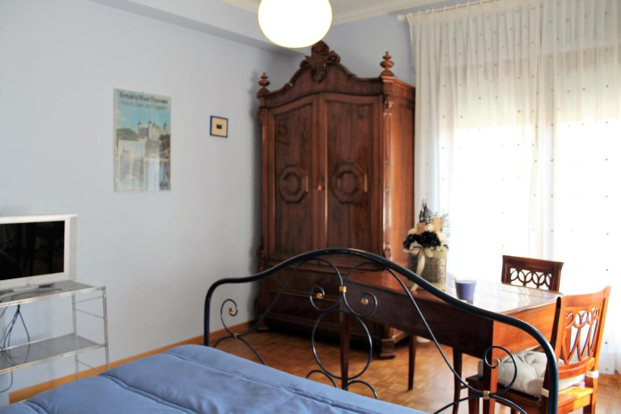Tres Chic Bed and Breakfast Civitanova Marche Buitenkant foto