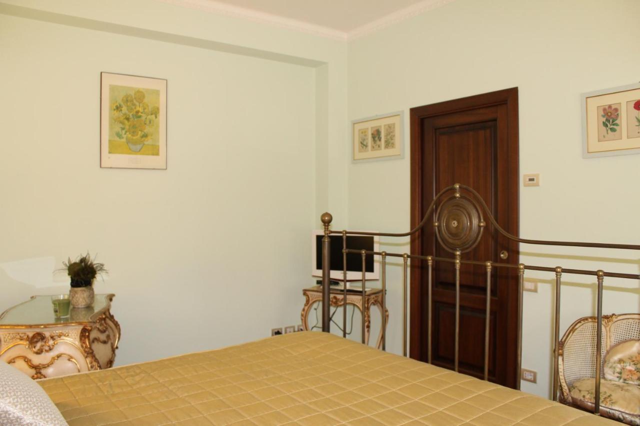Tres Chic Bed and Breakfast Civitanova Marche Buitenkant foto